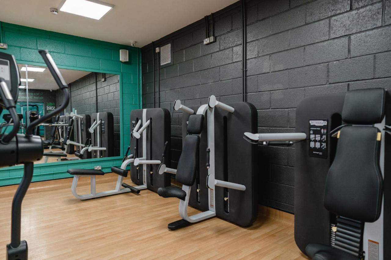 The Venue Serviced Apartments Хъдърсфийлд Екстериор снимка