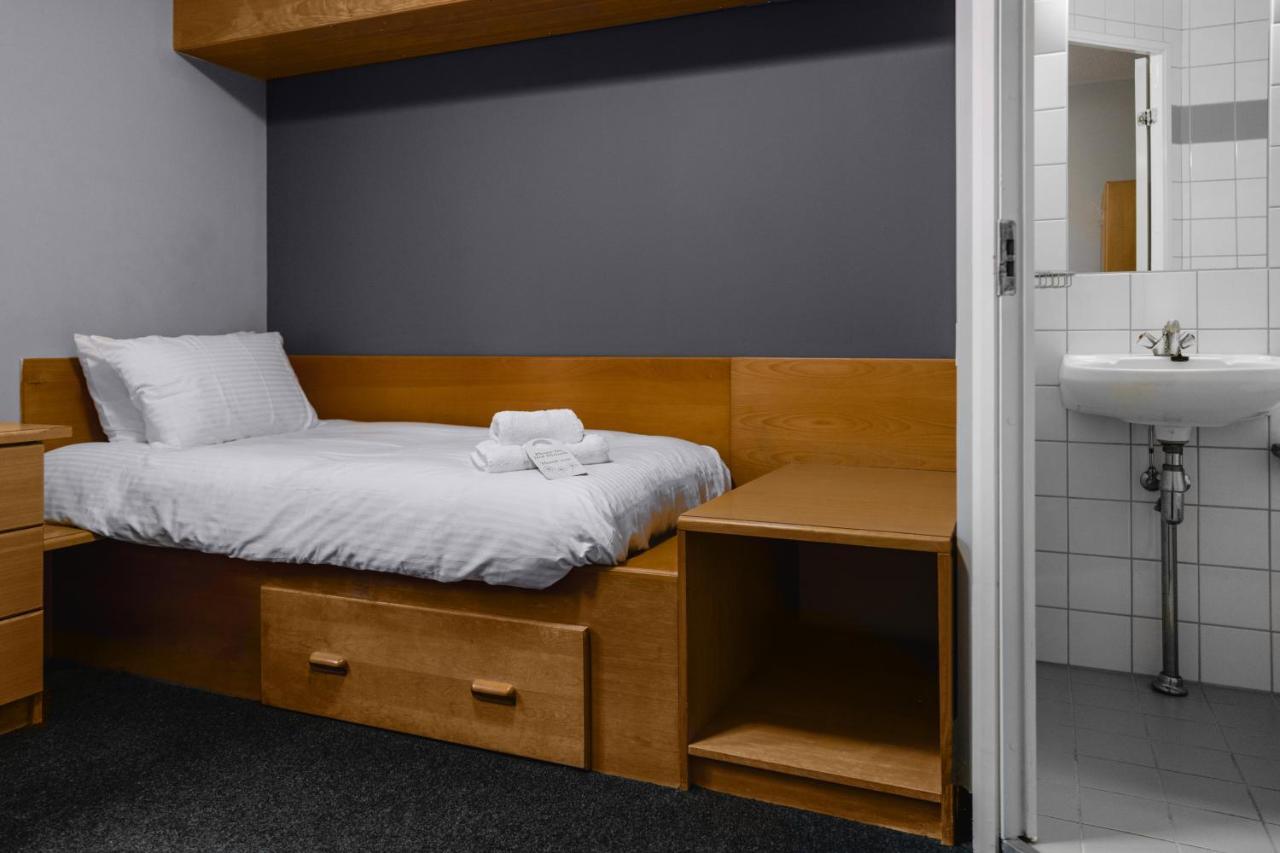 The Venue Serviced Apartments Хъдърсфийлд Екстериор снимка