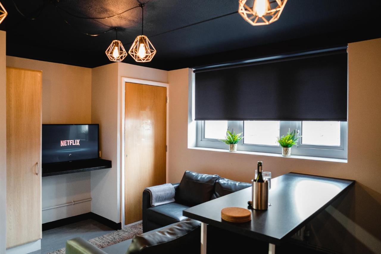 The Venue Serviced Apartments Хъдърсфийлд Екстериор снимка