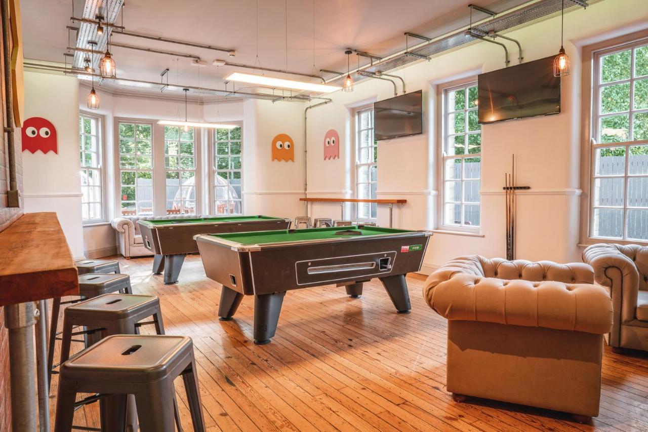 The Venue Serviced Apartments Хъдърсфийлд Екстериор снимка