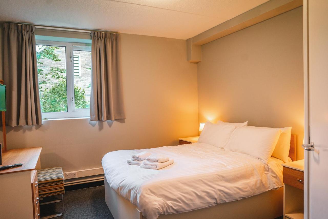 The Venue Serviced Apartments Хъдърсфийлд Екстериор снимка