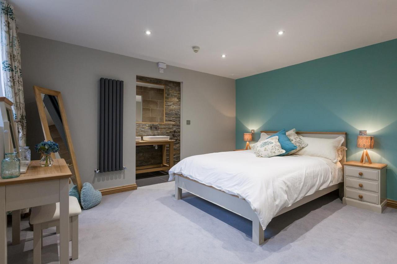 The Venue Serviced Apartments Хъдърсфийлд Екстериор снимка
