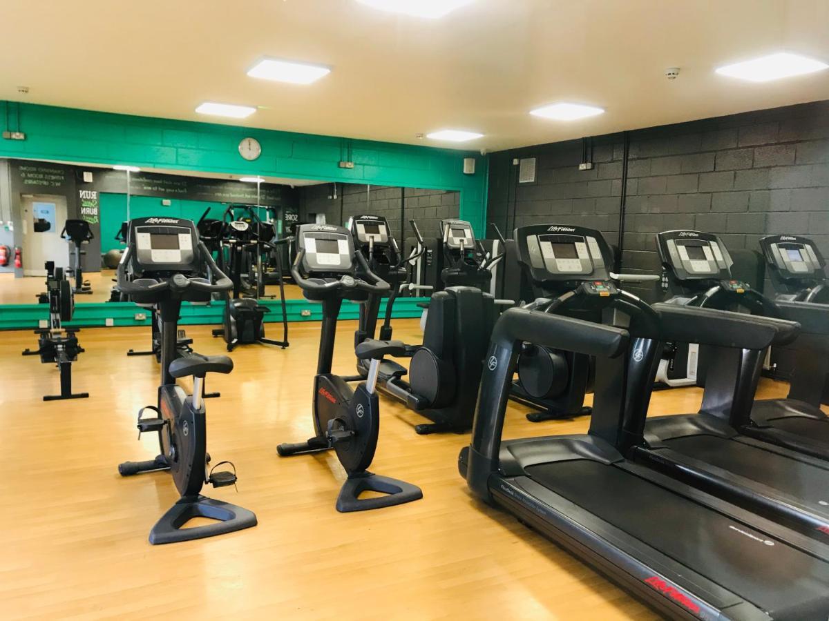 The Venue Serviced Apartments Хъдърсфийлд Екстериор снимка